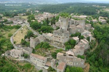 민박 Château De Montréal