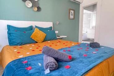 Bed and Breakfast Le Bourget   Suite Romantique