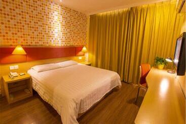 酒店 Home Inn Tianjin Weidi Avenue Culture Centre