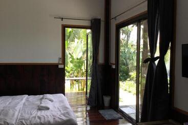 بنسيون Baan Suan La Moon