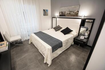 פנסיון Capital Suite