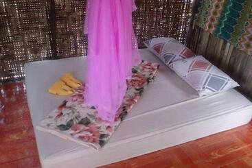 بنسيون Easylife Bungalow