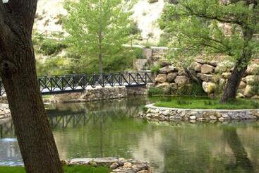 펜션 Hostal Restaurante Sierra De La Martina