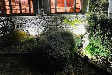 Hl Hotel De La Loire