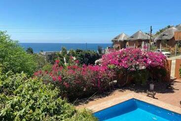 فنادق الكبسولة Casa Azul