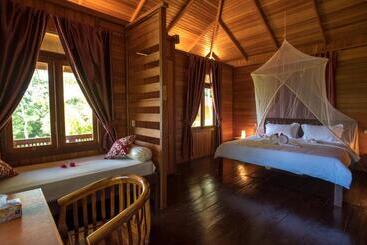 K2 Lembeh Dive Resort