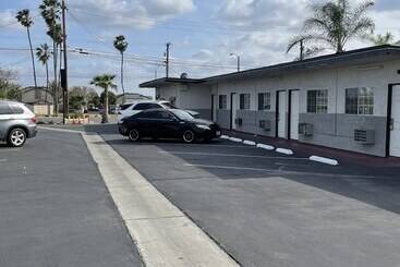 Rancho Motel Ontario Airport