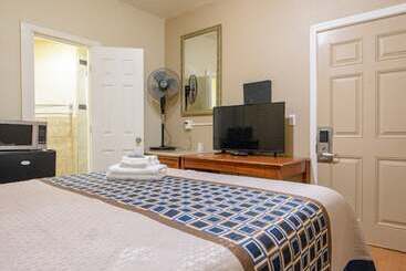 Общежитие Elite Inn