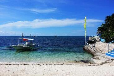 Hotel Blue Corals Beach Resort