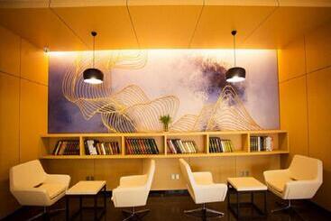 בית מלון כפרי Jinjiang Inn Select Zhenjiang Xijingdu Daxi Road