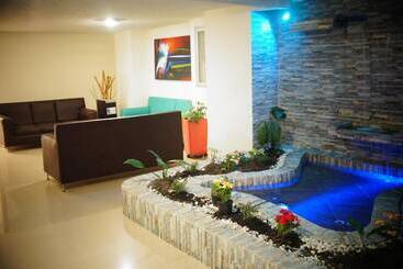 فندق Plazuela Real