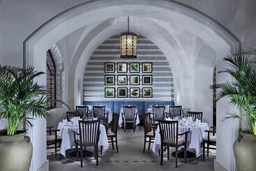 호텔 Steigenberger Alcazar