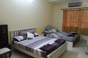 بنسيون Woolley Ipoh Garden Homestay