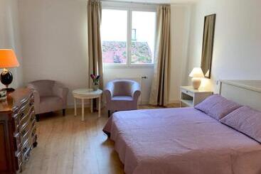 مبيت وإفطار Les Brizards Chambre à Louer