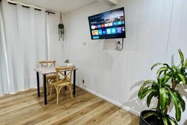 ペンション Coastal Retreat: Cosy Studio Suite Near The Shore