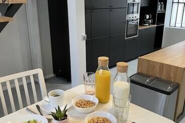 アパートホテル Silk & Suites City Center