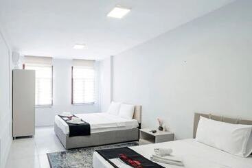 Aparthotel The Red Tent Suite 23