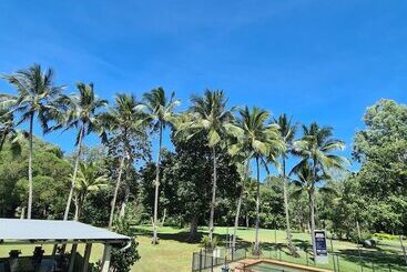 ホテル Bramston Beach Resort