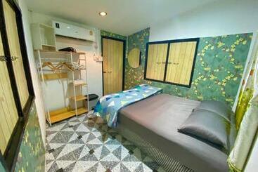 بنسيون Chompunud House589 ชมพูนุชเฮ้าส์589