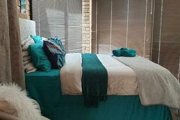 مبيت وإفطار Die Huise By Die See