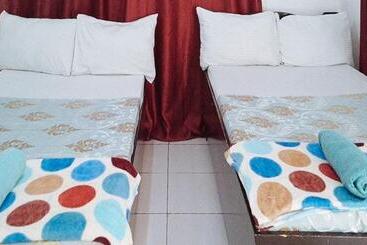 酒店 Casa Don Atilano Pension House