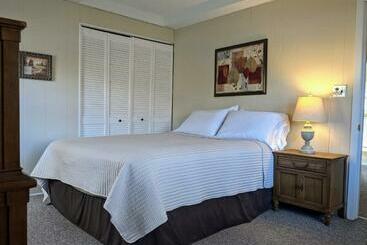 호스텔 Casual Living Extended Stay Hotels