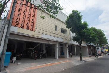 酒店 Simpang 7 Residence