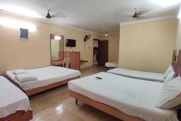 Hotel Ymca   Near Meenakshi Amman Temple Madurai