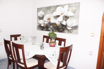 پانسیون Leva S Apartments