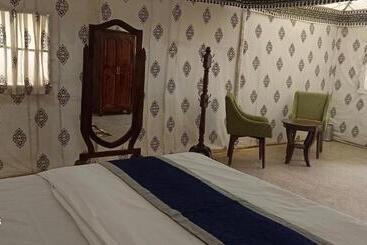 ホテル Sam Desert Dunes Camp