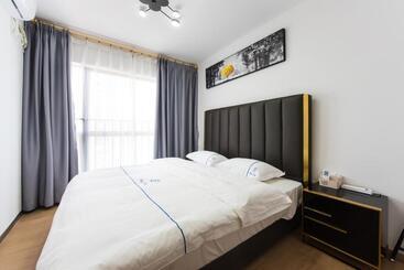 Wesu Weisu Executive Apartment Shenzhen Shenda Metro Store