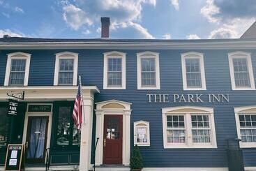 הוסטל The Park Inn