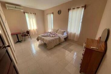 펜션 Arnold S Guest House