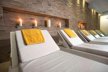 Camvillia Resort Messinia