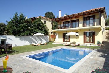 Four Seasons Villas