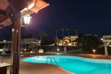 آپارتمان Garden City Image