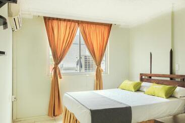 فندق Ayenda 1506 La Puerta Del Sol