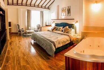 호텔 Bahía Olivo Boutique & Spa