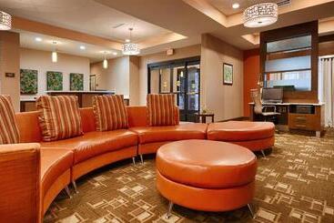 בית מלון כפרי Best Western Plus Flatonia Inn