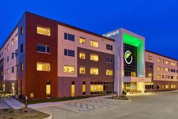 Отель Element Fargo