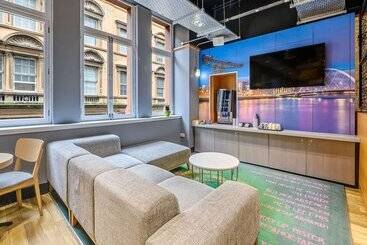 בית מלון כפרי Ibis Styles Glasgow Centre George Square