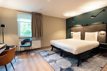 هتل Kontakt Der Kontinenten