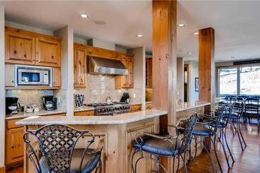 هتل Resortquest Westridge Lodge