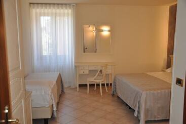 Отель San Lorenzo