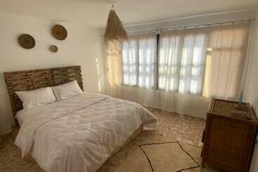 هاستل Sable Beach Surf Camp Taghazout