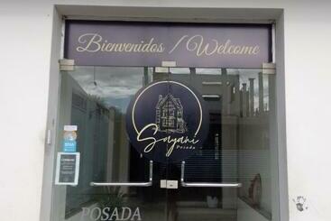 هاستل Sayani Posada