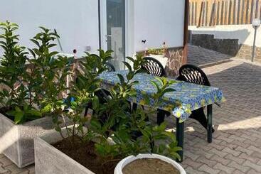 Serra Marina Rooms And Apartments
