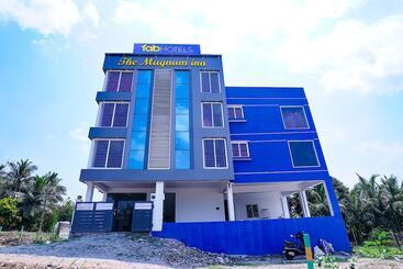 בית מלון כפרי Fabexpress The Magnum Inn