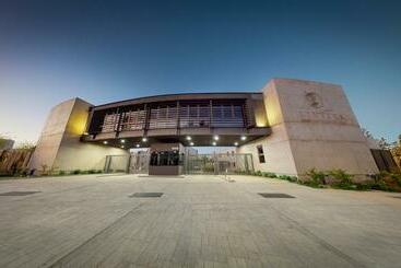 Liniers Green Apartments