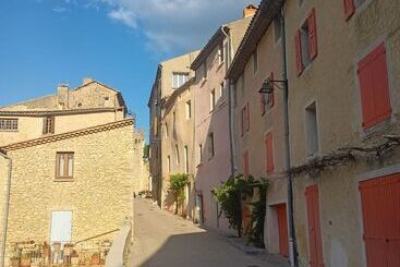 公寓式酒店  Olydea Montbrun Les Bains